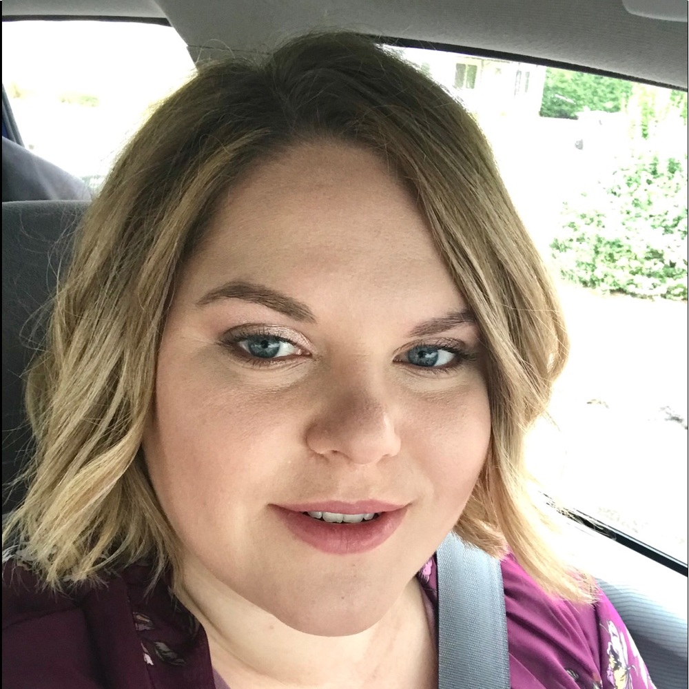 Meet your Posher, Jessica